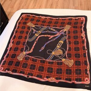 Plaid and Chain Pattern Italian Scarf